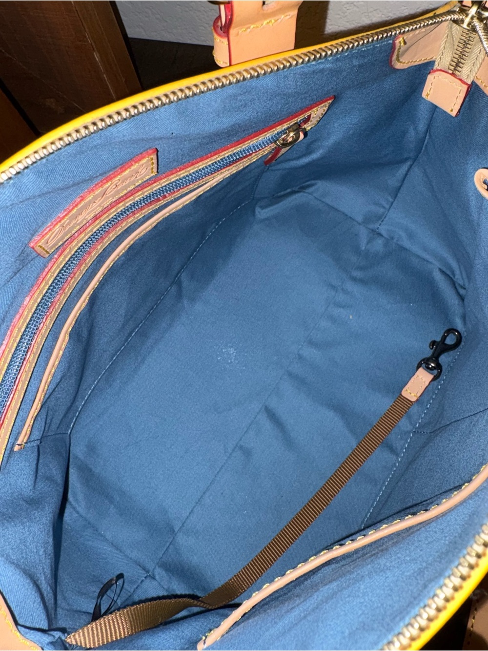 Dooney & Bourke Yellow Patent Leather Domed Satchel + Dust Bag & Reg Card - Picture 7 of 12